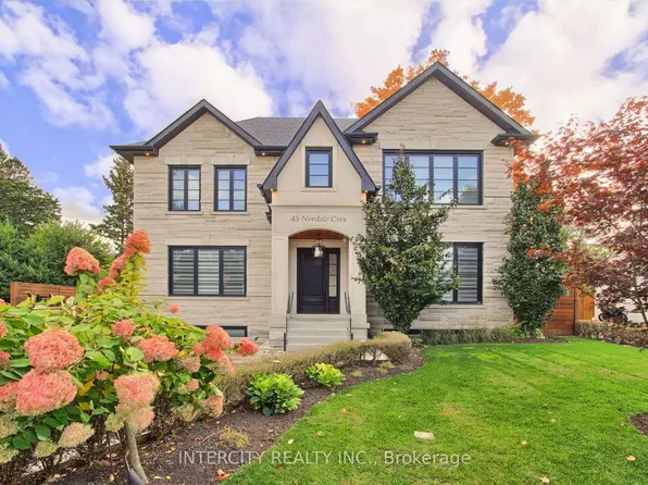 45 Nordale Cres, Toronto, ON M6M 2Z9