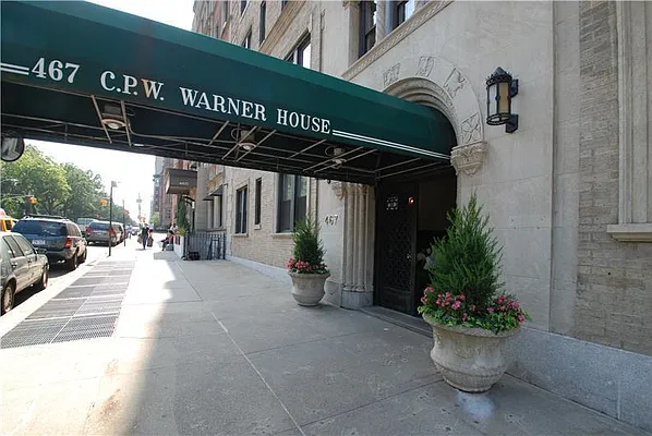 Rented by R New York | media 14