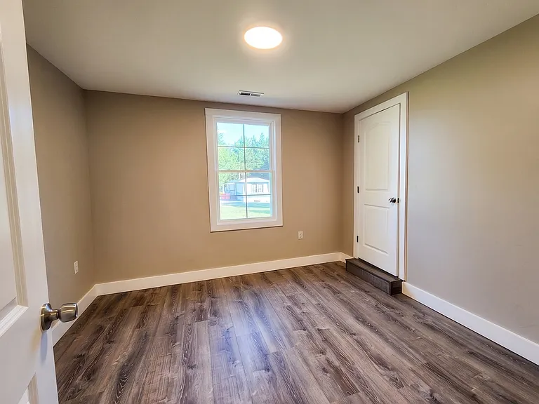 226 Gibsontown Rd — Photo 13
