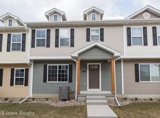 710 Cypress Pl, Norwalk, IA 50211