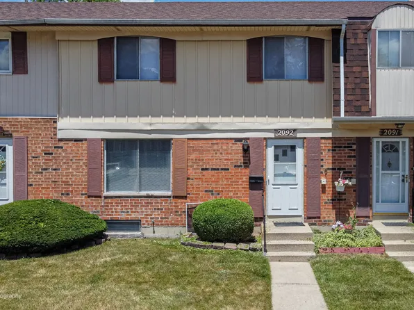 2092 Euclid Ct, Richton Park, IL 60471