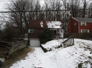 209 Johnston Rd, Penn Hills, PA 15235