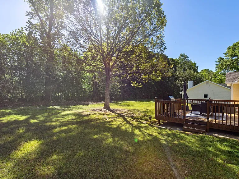 130 Pye Ct — Photo 21