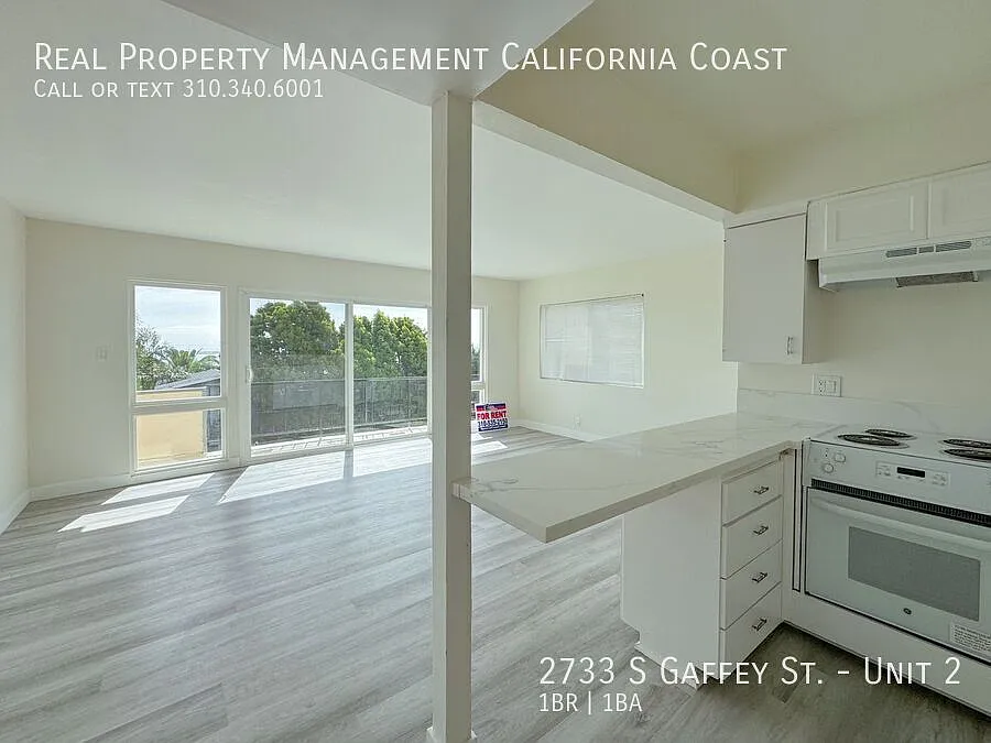 Building Photo - 2733 S Gaffey St #2