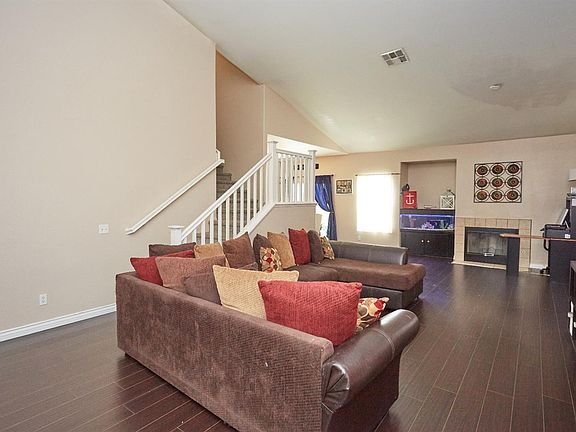 4th image of 13034 Westview Ln