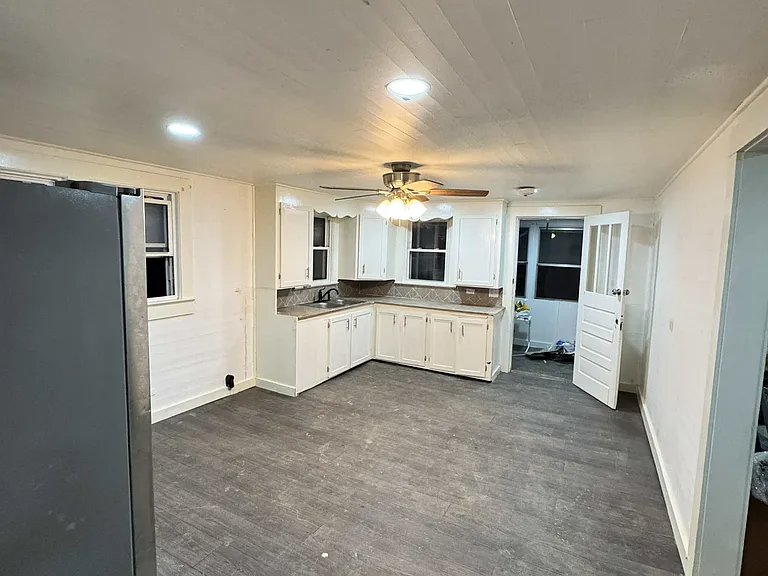 243 Boomer Commons Center Rd — Photo 4