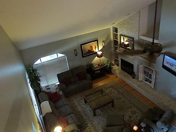 3rd image of 2854 Lake View Dr