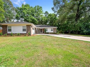 128 Montclair Loop, Daphne, AL 36526