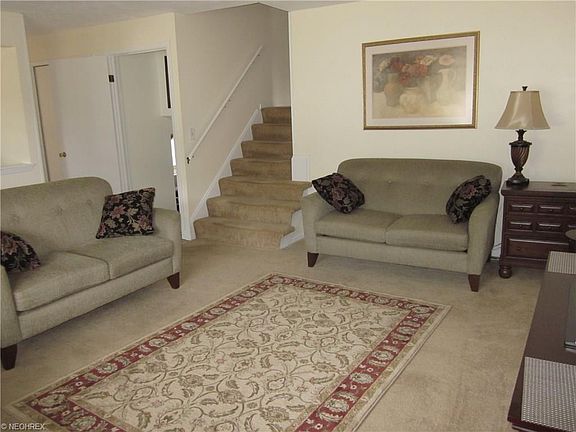 4th image of 20177 Arlington Dr