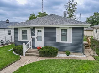 260 N Clinton Ave, Bradley, IL 60915