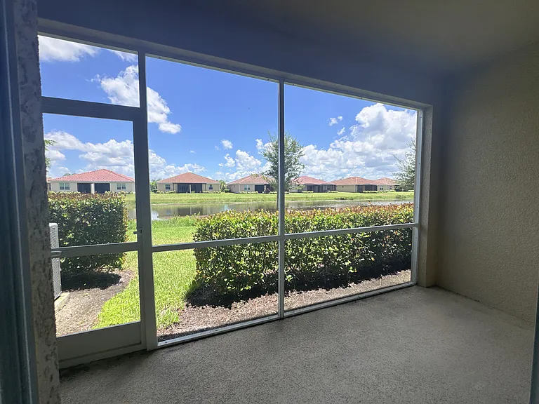 2800 Blossom Way — Photo 18
