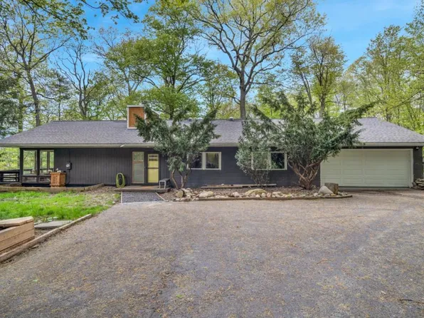 104 Berkshire Rd, Ithaca, NY 14850