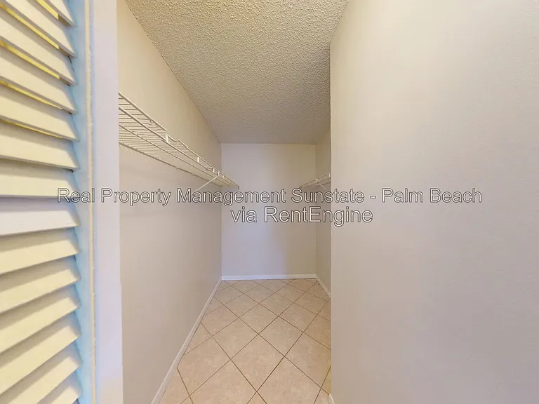 1015 Green Pine Blvd #C2 — Photo 17