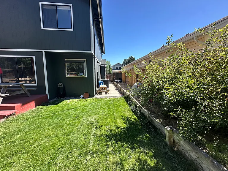 5965 Shadow Park Dr — Photo 3