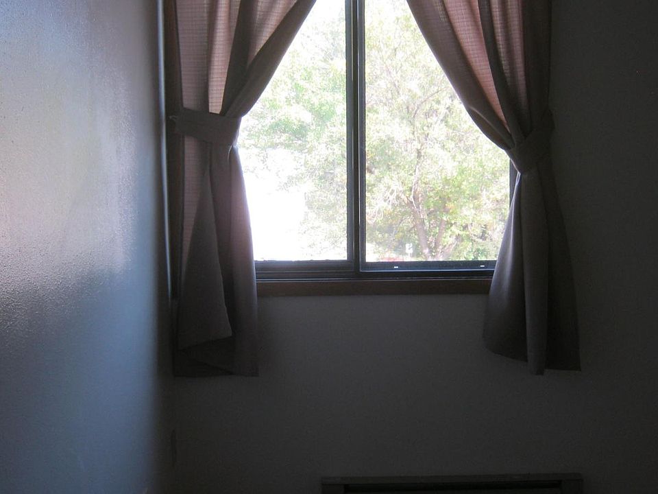 2nd image of 806 Benton Dr #80632