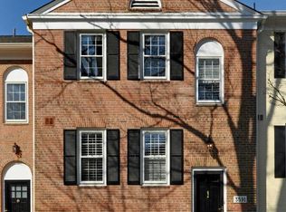 3591 Hamlet Pl #102, Chevy Chase, MD 20815