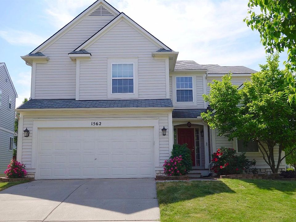 1st image of 1562 Abigail Way