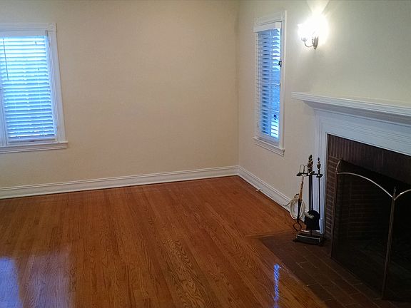 2nd image of 1310 N Alta Vista Blvd