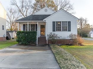 315 Clover Hill Ave, Colonial Heights, VA 23834