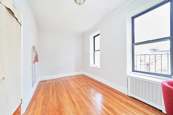 Rented by Living New York | media 4