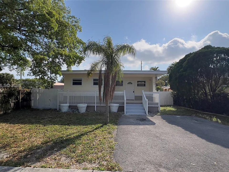 109 SW 1st Ave