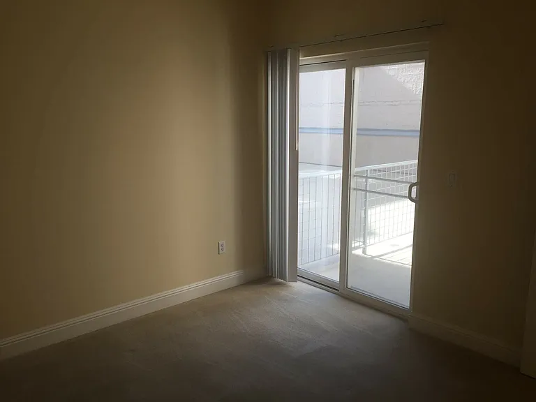1702 Washington St #104 — Photo 9