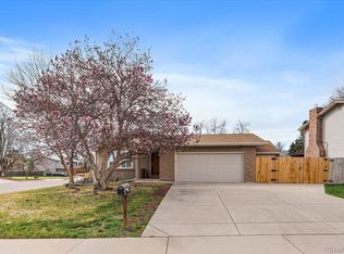 6854 W Roxbury Pl, Littleton, CO 80128
