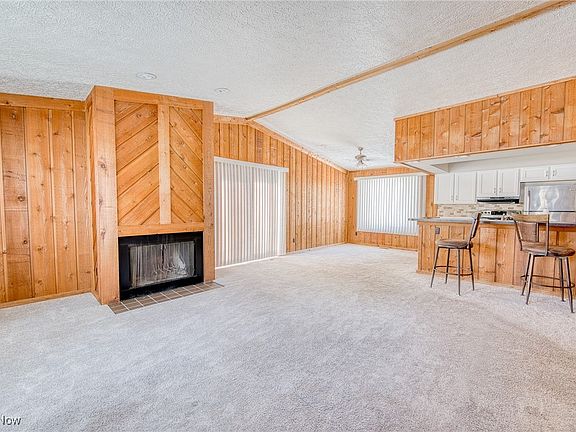 5th image of 6218 Center St