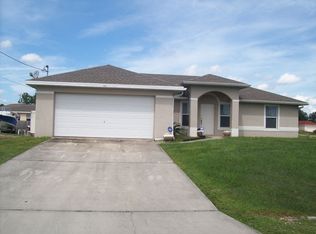 3402 34th St SW, Lehigh Acres, FL 33976