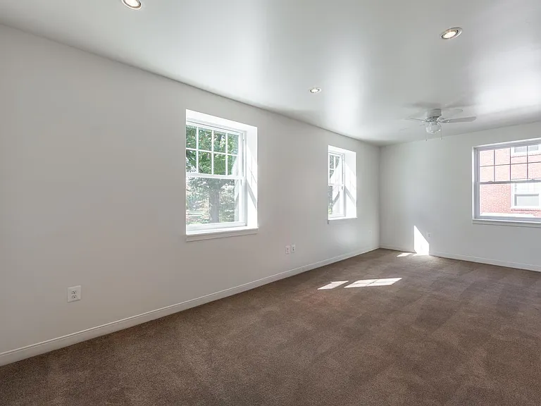 373 W Lancaster Ave #B8 — Photo 4