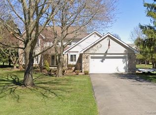 10091 Newfound Gap, Brighton, MI