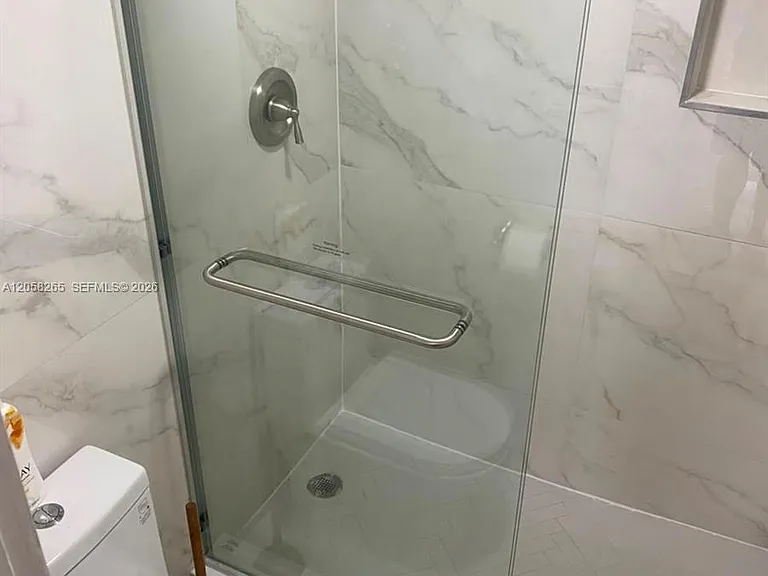 150 Ocean Lane Dr #8B — Photo 11