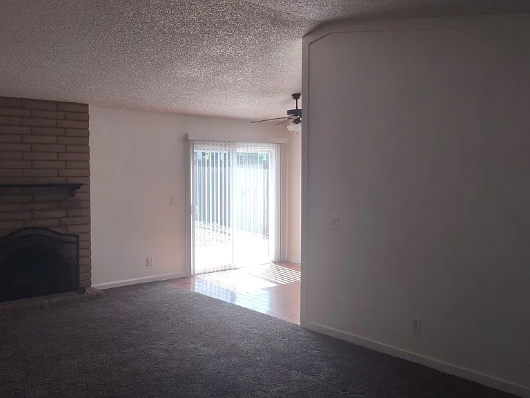 4111 Ozro Ct — Photo 3