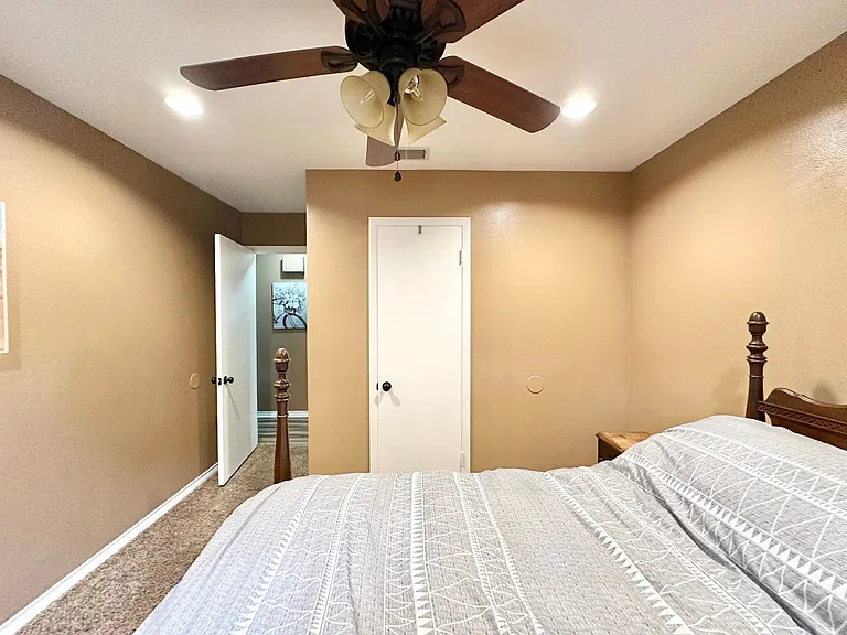 3115 Norma Ln — Photo 12