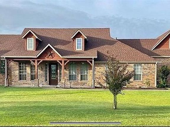 4th image of 9 Taber Ln