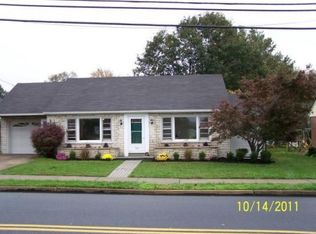 715 N 6th St, Denver, PA 17517