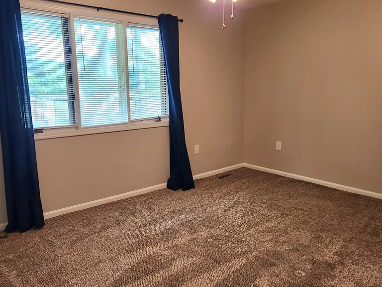 1323 Wood Rd — Photo 14
