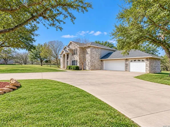 3303 TRIPLE MDWS, San Antonio, TX 78263