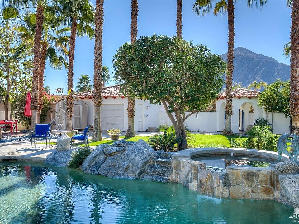 1st image of 78520 Avenida La Fonda