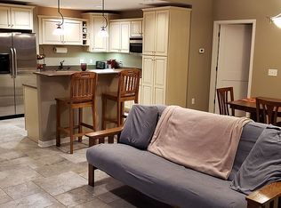 847 Quarry Rd APT 206, Coralville, IA 52241