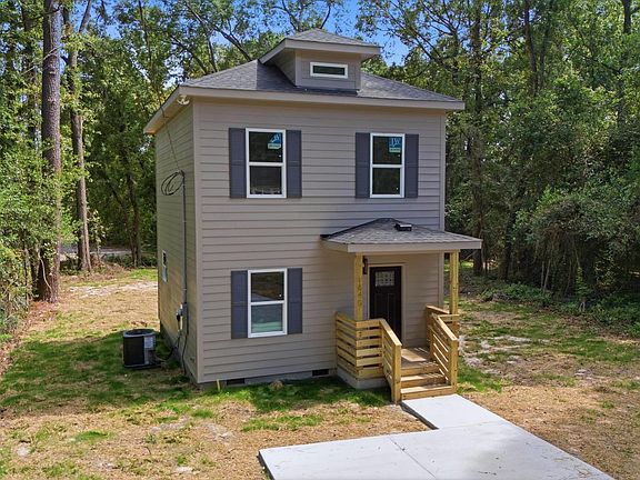 2nd image of 1640 Winyah Dr
