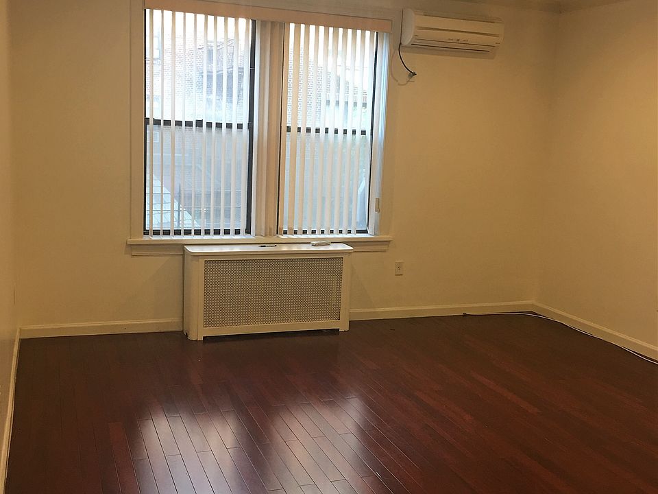 1st image of 42-20 Kissena Blvd #E-1o