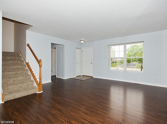 3rd image of 246 Switchgrass Dr