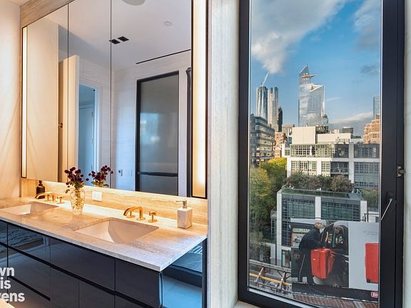 3rd image of 505 W 19th St #7AC