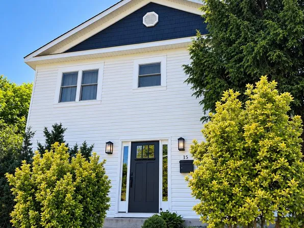 157 Manassas Dr, Manassas Park, VA 20111