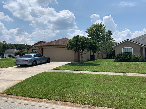 2nd image of 2301 Casablanca Ct