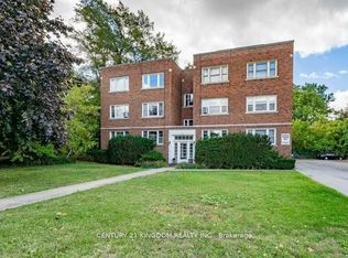 1253 Main St W #9, Hamilton, ON L8S1C4