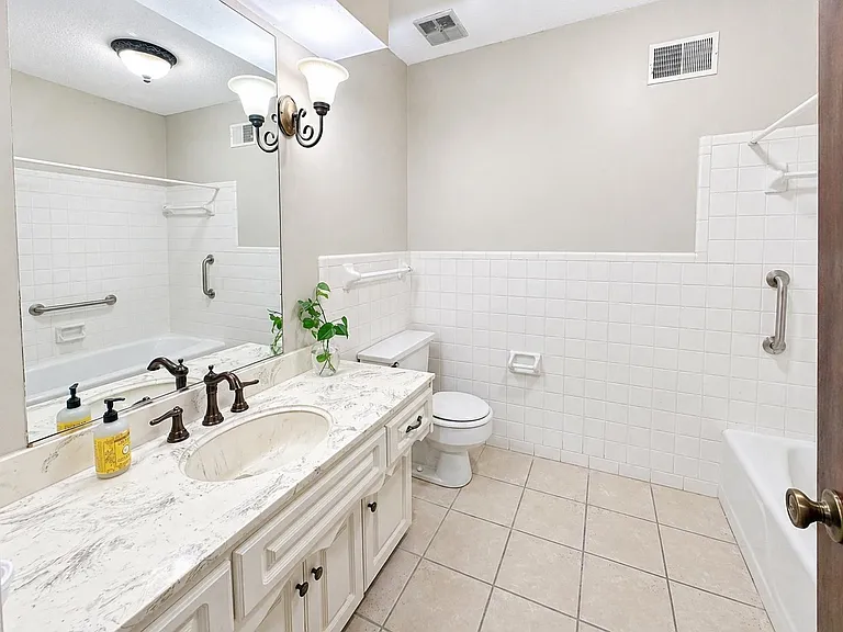 2148 Riverdale Rd — Photo 16