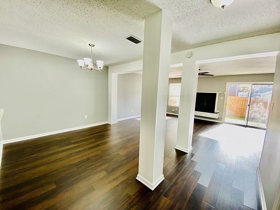 5th image of 4821 Tunlaw Ct