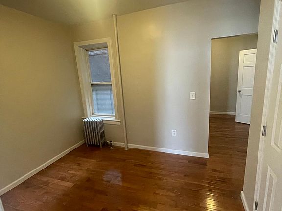 2nd image of 78 Oak St APT 1